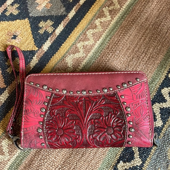 Trinity Ranch Red Tooled Leather Wallet - Picture 1 of 6